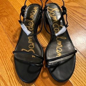 NWOB. Sam Edelman low heel sandals